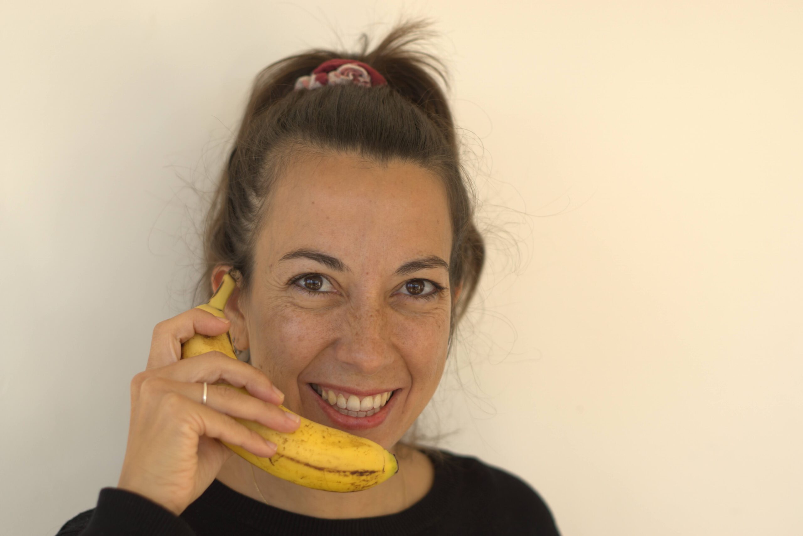 foto sandra amb un platan